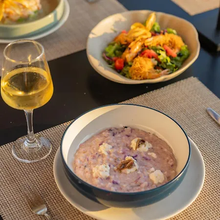 Elba Luxury 4* دراس