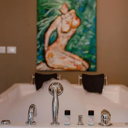 Elba Luxury فندق 4*
