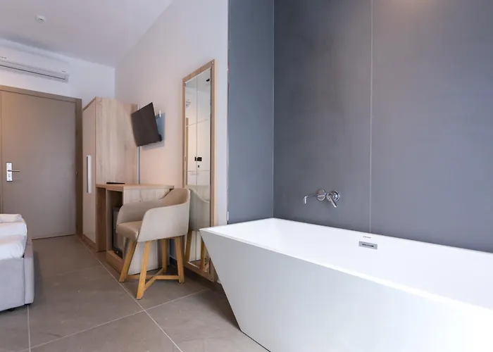 Hotel Elba Luxury 4*